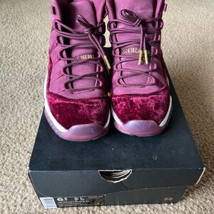 Jordan Women's Velvet Low-Top Sneakers in Burgundy